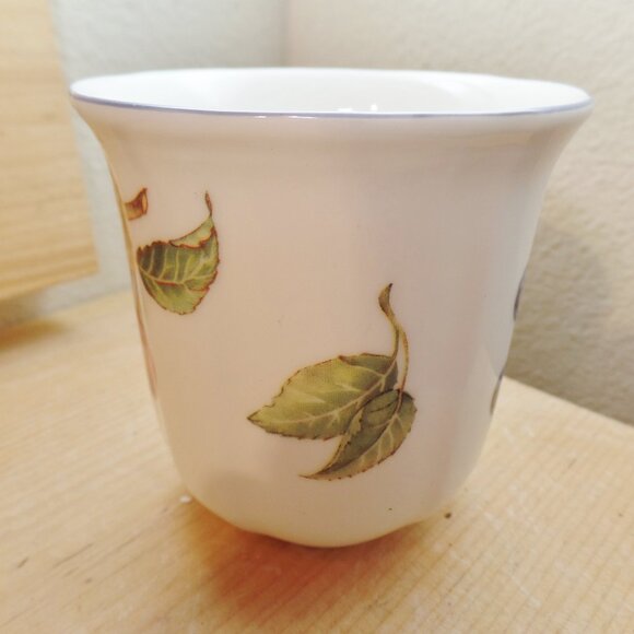 Villeroy & Boch COTTAGE Mugs Cherries & Blueberries~ Germany - Picture 3 of 9